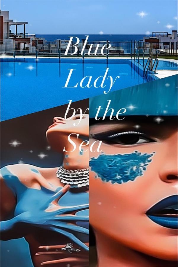 شقة Blue Lady By The Sea فوينخيرولا المظهر الخارجي الصورة